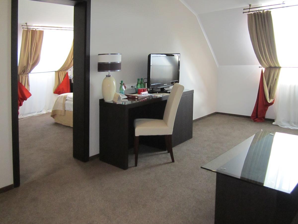 Optima Collection Kharkiv Hotel Екстериор снимка