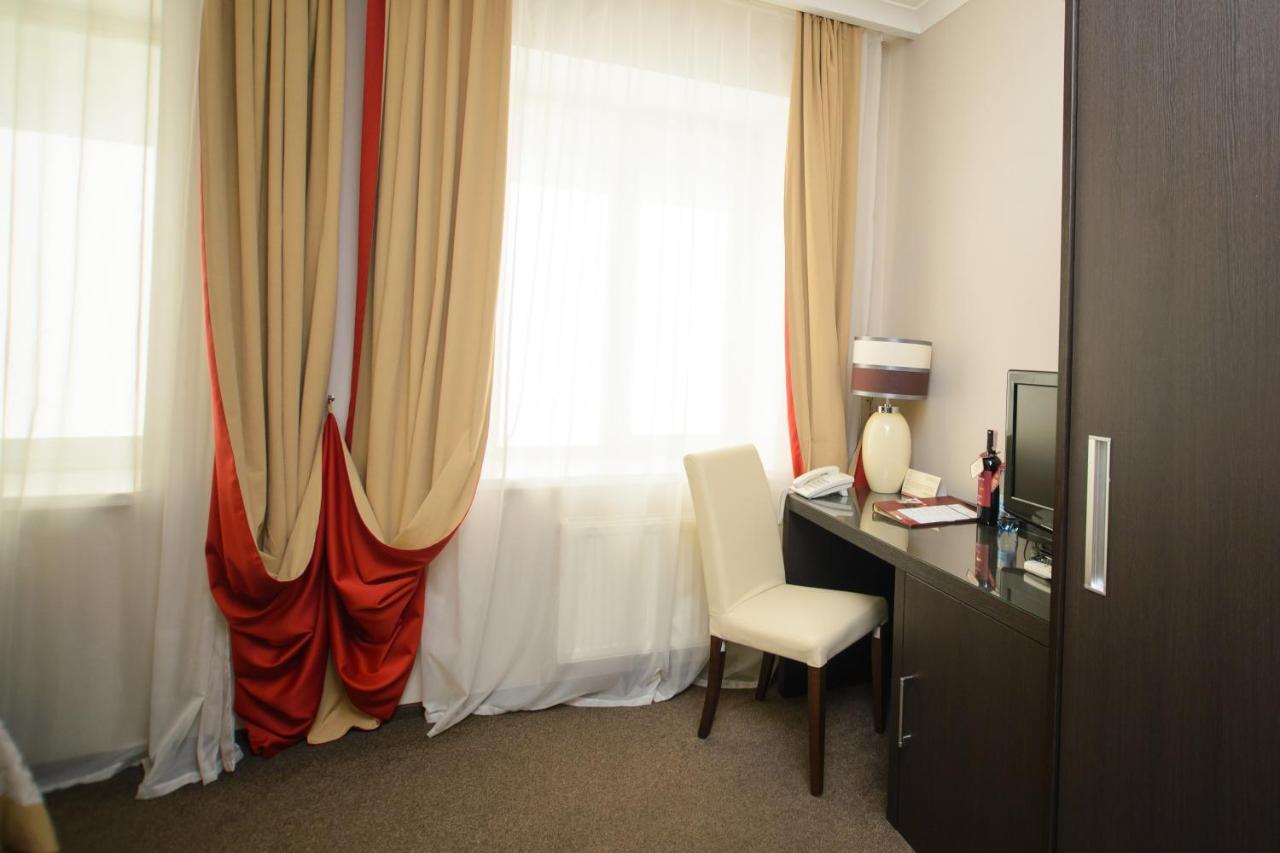 Optima Collection Kharkiv Hotel Екстериор снимка